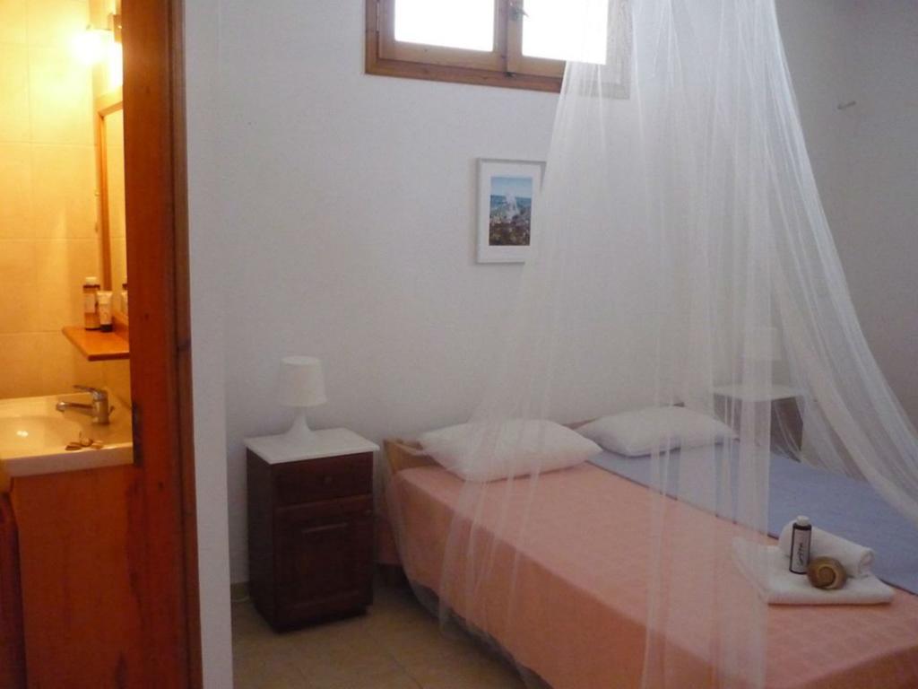 Villa Milia อาโยส นิกีตัส ภายนอก รูปภาพ